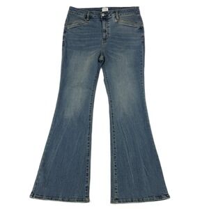 Time and Tru Womens Flare Jeans Size 16 (35x32) Light Wash Distressed Boho Hip